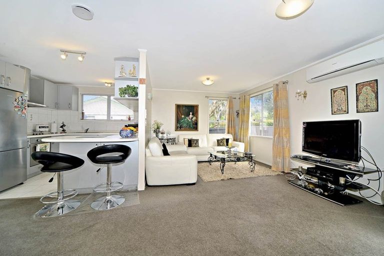 Photo of property in 153 Gills Road, Half Moon Bay, Auckland, 2014