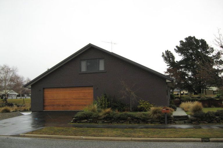 Photo of property in 63 Gair Avenue, Cromwell, 9310