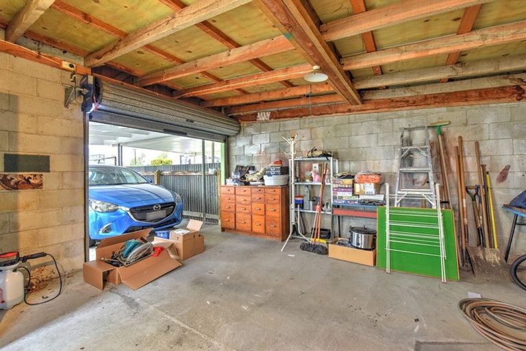 Photo of property in 20 Kitchener Street, Gore, 9710