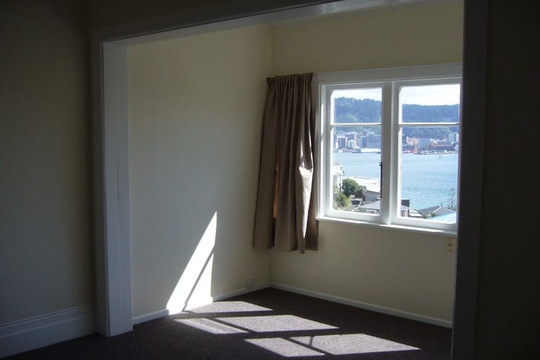 Photo of property in 6 Telford Terrace, Oriental Bay, Wellington, 6011