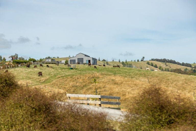 Photo of property in 67a Lees Pakaraka Road, Te Ore Ore, Masterton, 5886