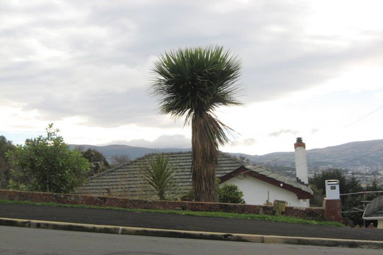 Photo of property in 28 Earls Road, Saint Clair, Dunedin, 9012