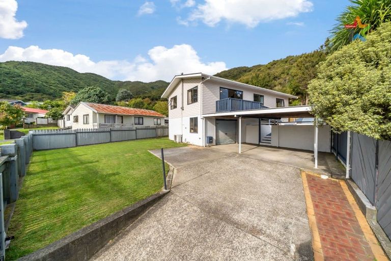 Photo of property in 56 Antrim Crescent, Wainuiomata, Lower Hutt, 5014