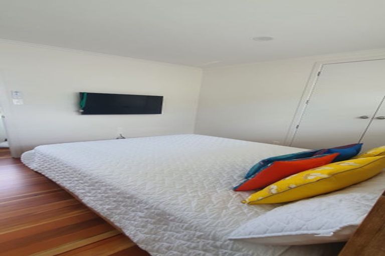 Photo of property in 55 Coronation Road, Hillcrest, Auckland, 0627