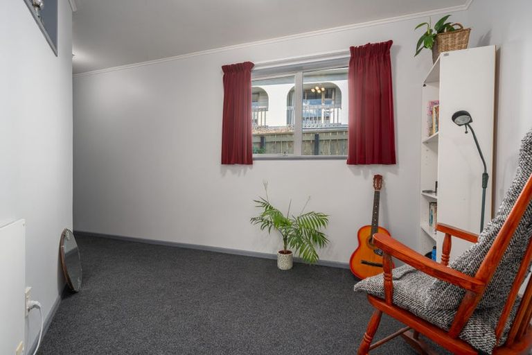 Photo of property in 43 Chapman Street, Johnsonville, Wellington, 6037