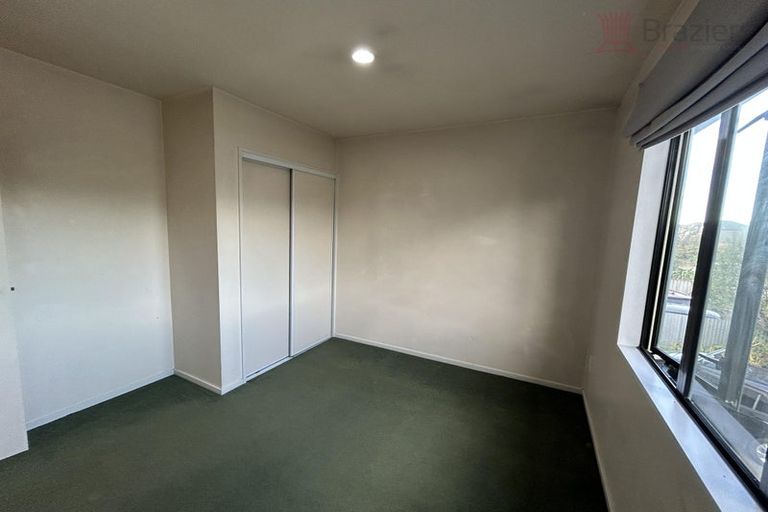 Photo of property in 10 Burdale Street, Riccarton, Christchurch, 8011