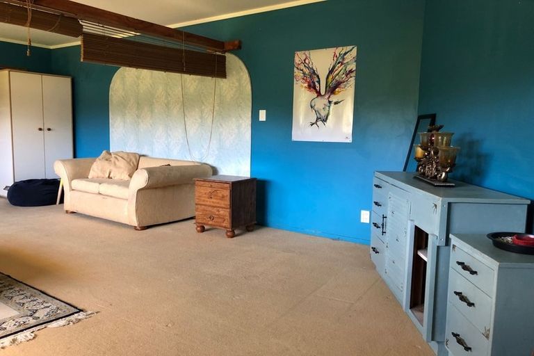 Photo of property in 264 State Highway 16, Kumeu, 0892