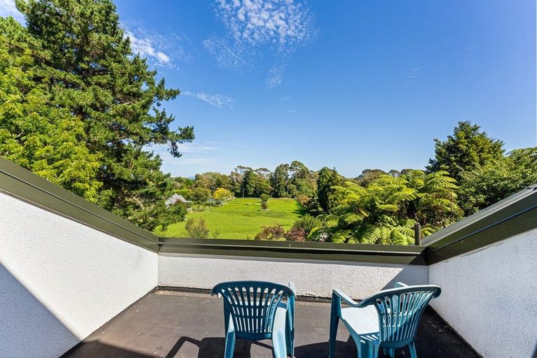 Photo of property in 38 Greenwood Boulevard, Otaki, 5512
