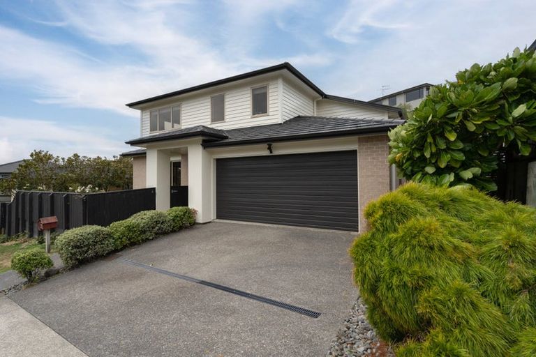 Photo of property in 21 Winsley Terrace, Churton Park, Wellington, 6037