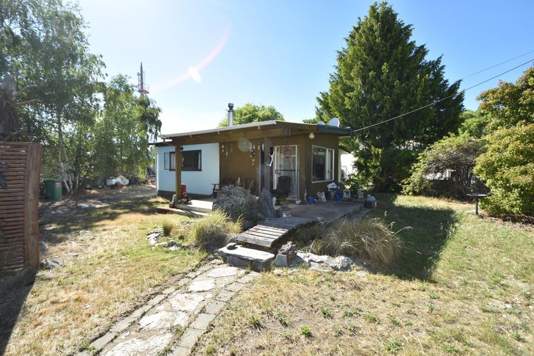 Photo of property in 9 Sutherland Road, Omarama, 9412