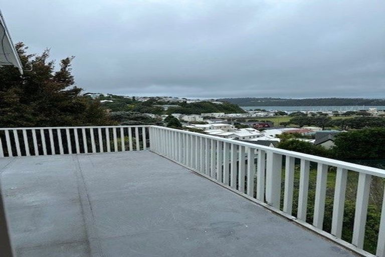 Photo of property in 3 Crawford Road, Kilbirnie, Wellington, 6022
