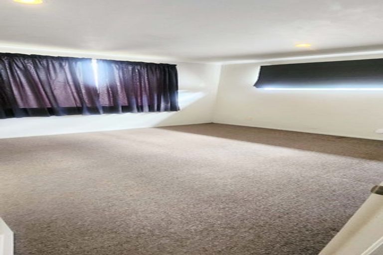 Photo of property in 36 Pateke Drive, Takanini, 2112