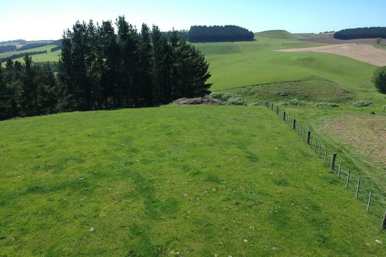 Photo of property in 1331 Livingstone-duntroon Road, Livingstone, Oamaru, 9491