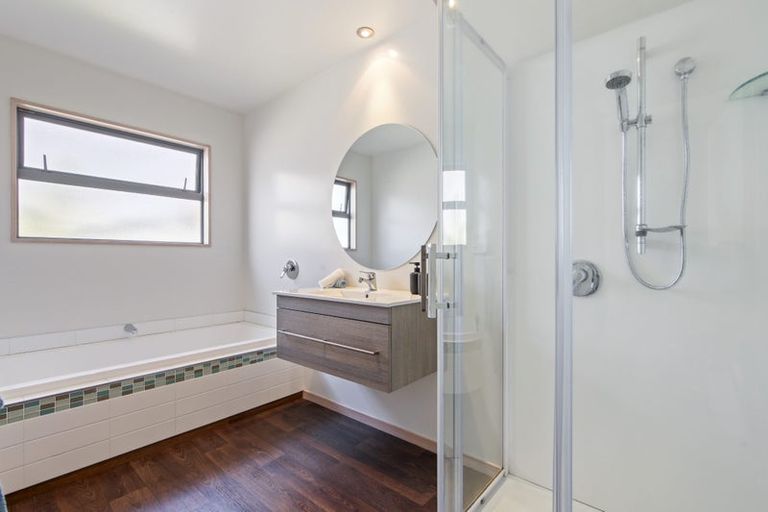 Photo of property in 137 Caledonian Road, St Albans, Christchurch, 8014