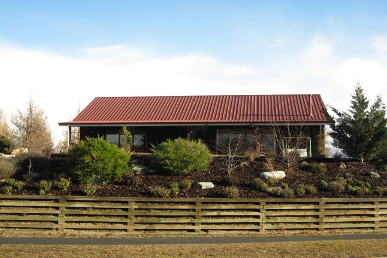 Photo of property in 2 Waenga Drive, Cromwell, 9310