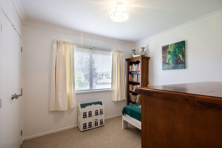 Photo of property in 2 Meadowpark Drive, Dargaville, 0310