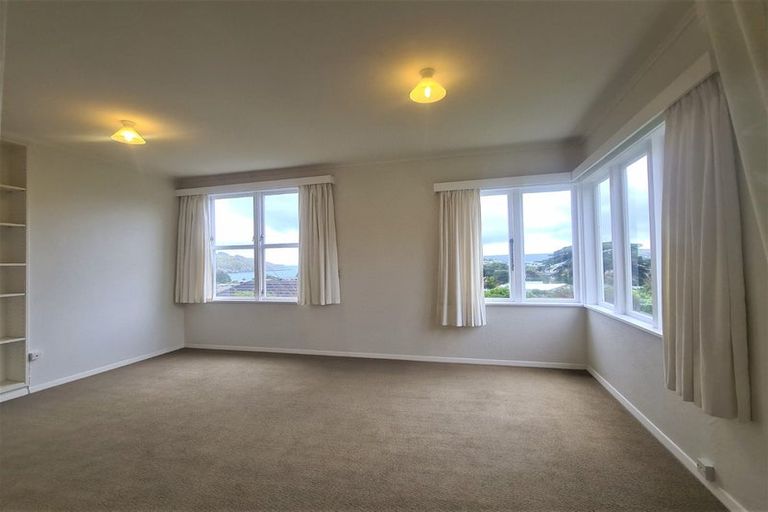 Photo of property in 15 Thornley Street, Titahi Bay, Porirua, 5022