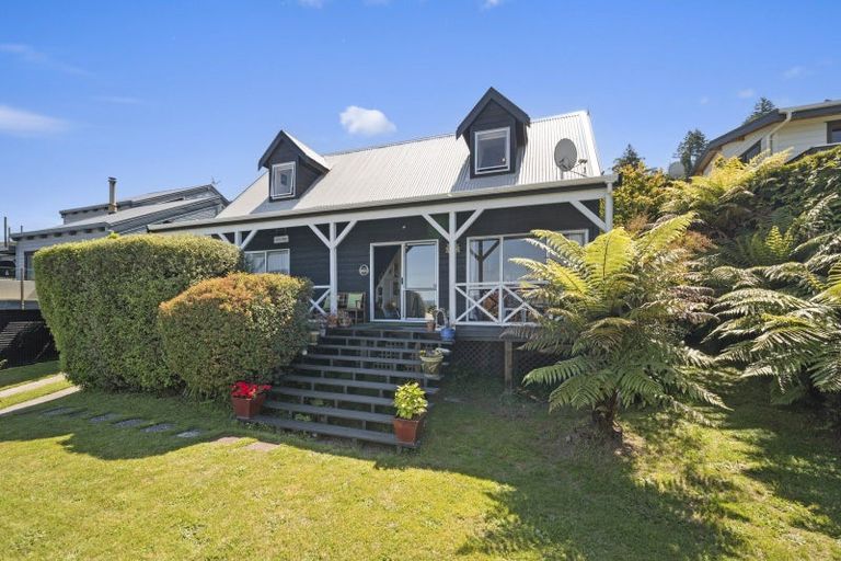 Photo of property in 108 Wakeman Road, Acacia Bay, Taupo, 3330