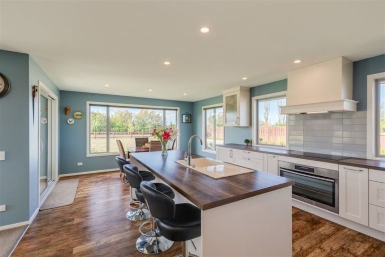 Photo of property in 1378 Poyntzs Road, West Eyreton, Rangiora, 7475