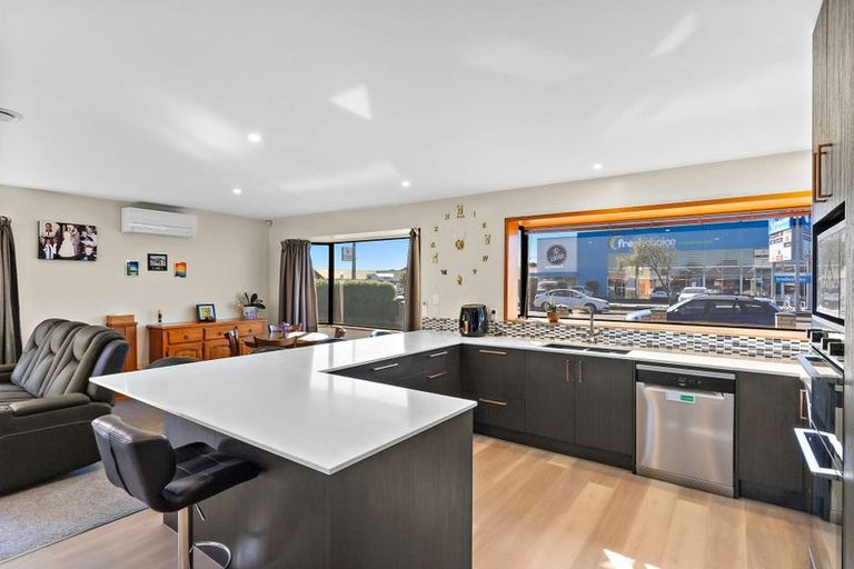 Photo of property in 57 Queenspark Drive, Parklands, Christchurch, 8083