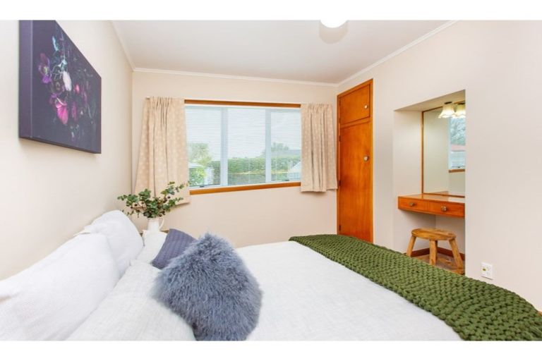 Photo of property in 37 Haultain Street, Fairfield, Hamilton, 3214