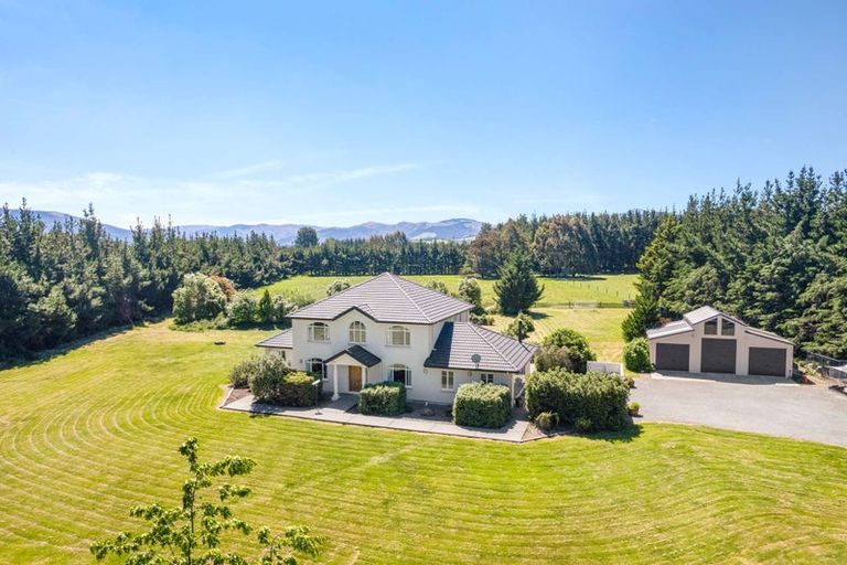 Photo of property in 16 Harpers Road, Loburn, Rangiora, 7472