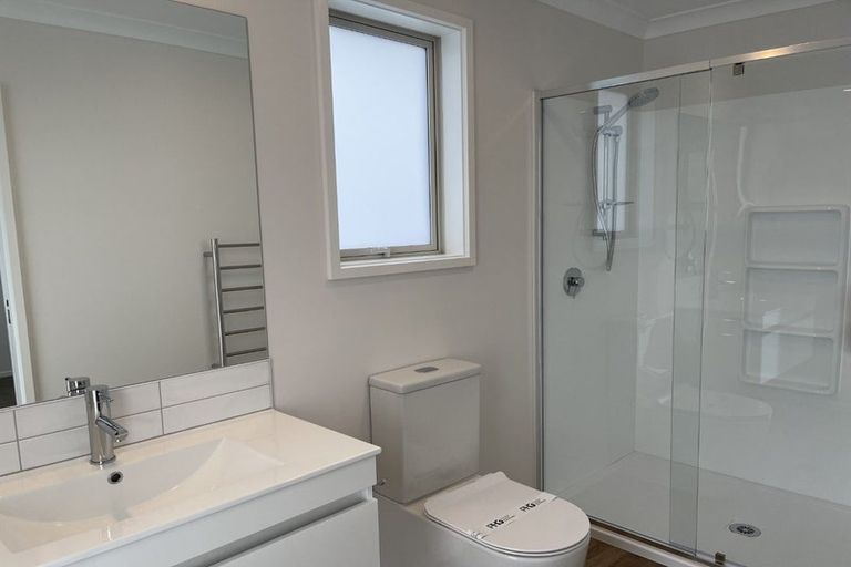 Photo of property in 35 Bill Miller Drive, Papamoa, 3118