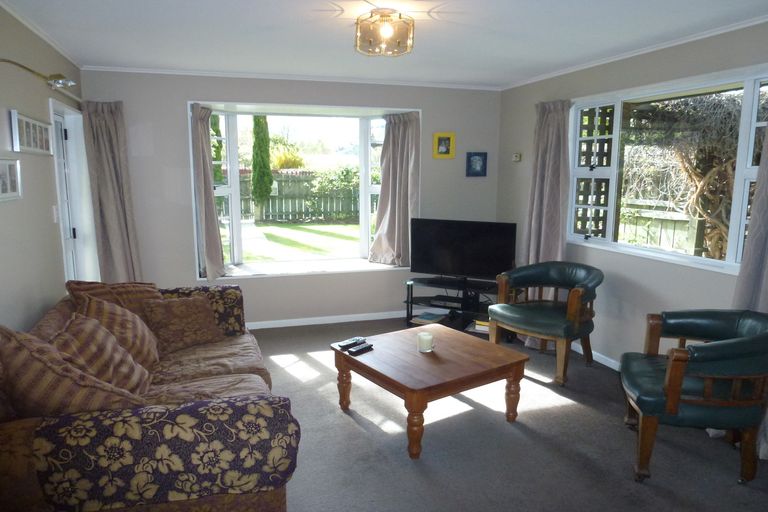 Photo of property in 2 Waldron Place, Clyde, 9330