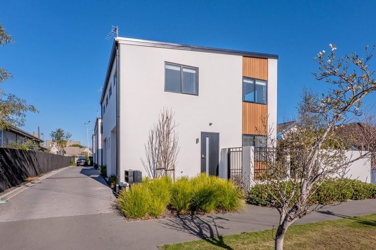 Photo of property in 1/14 Crohane Place, Addington, Christchurch, 8024