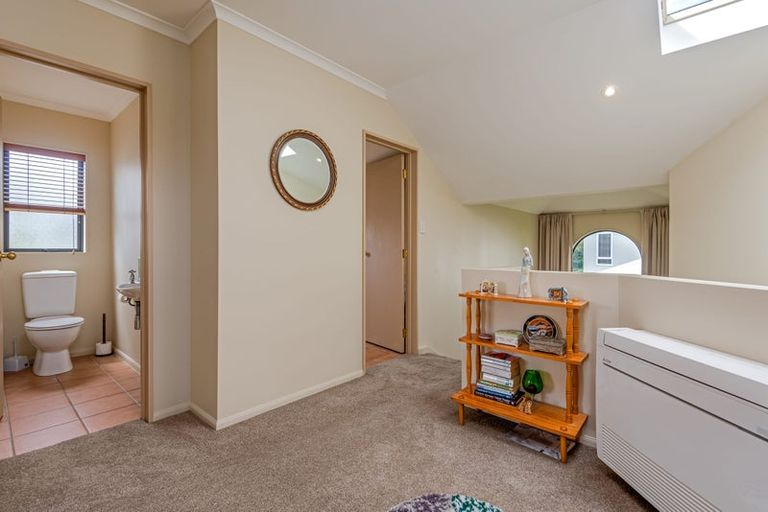 Photo of property in 7a Chilton Grove, Hokowhitu, Palmerston North, 4410