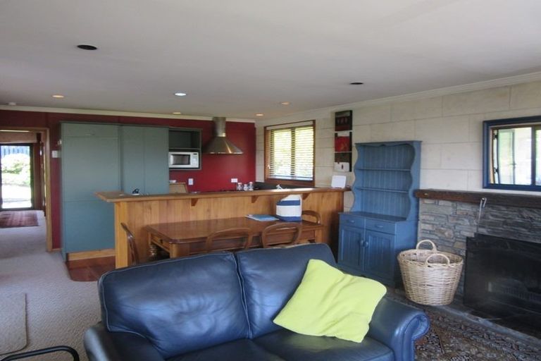 Photo of property in 61 Manuka Crescent, Wanaka, 9305