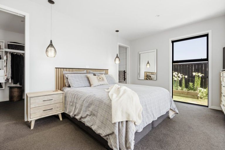 Photo of property in 16 Hiria Crescent, Papamoa Beach, Papamoa, 3118