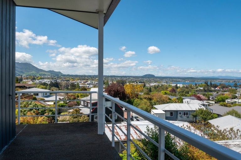 Photo of property in 87 Acacia Bay Road, Nukuhau, Taupo, 3330