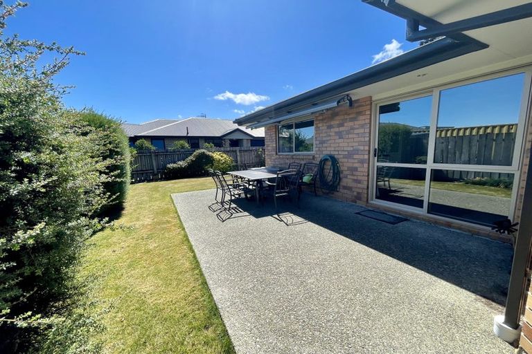 Photo of property in 15 Holcroft Place, Stoke, Nelson, 7011