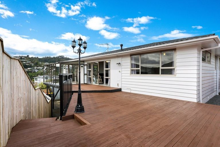 Photo of property in 56 Holborn Drive, Stokes Valley, Lower Hutt, 5019