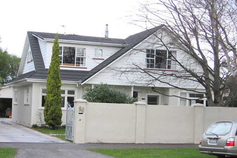 Photo of property in 10 Winston Avenue, Hokowhitu, Palmerston North, 4410