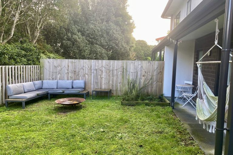 Photo of property in 97 Banks Street, Marfell, New Plymouth, 4310