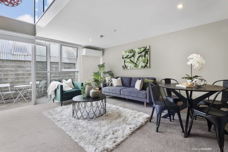 Photo of property in Canvas Apartments, 6/307 Willis Street, Te Aro, Wellington, 6011
