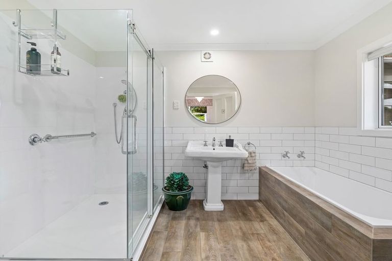 Photo of property in 19 Mill Road, Regent, Whangarei, 0112