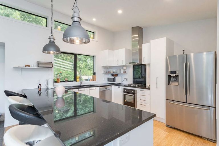 Photo of property in 78 Howard Road, Point Howard, Lower Hutt, 5013