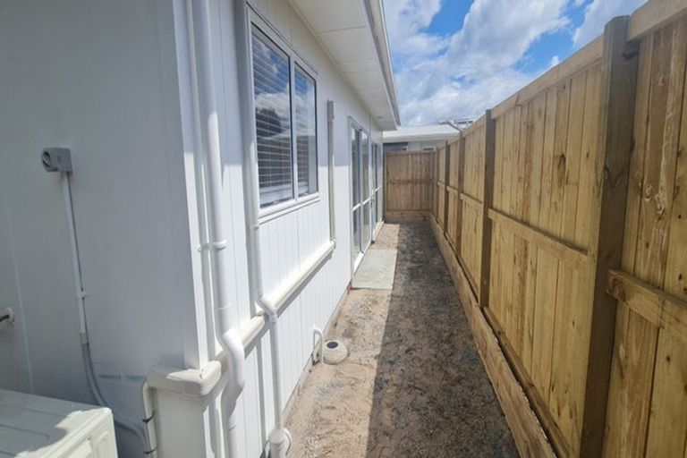 Photo of property in 1211 Papamoa Beach Road, Papamoa Beach, Papamoa, 3118