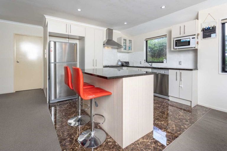 Photo of property in 25a Chorley Avenue, Massey, Auckland, 0614