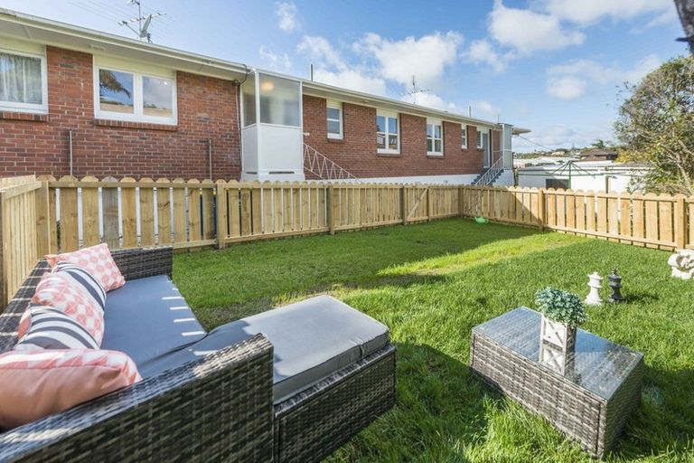 Photo of property in 3/3 Penzance Road, Mairangi Bay, Auckland, 0630