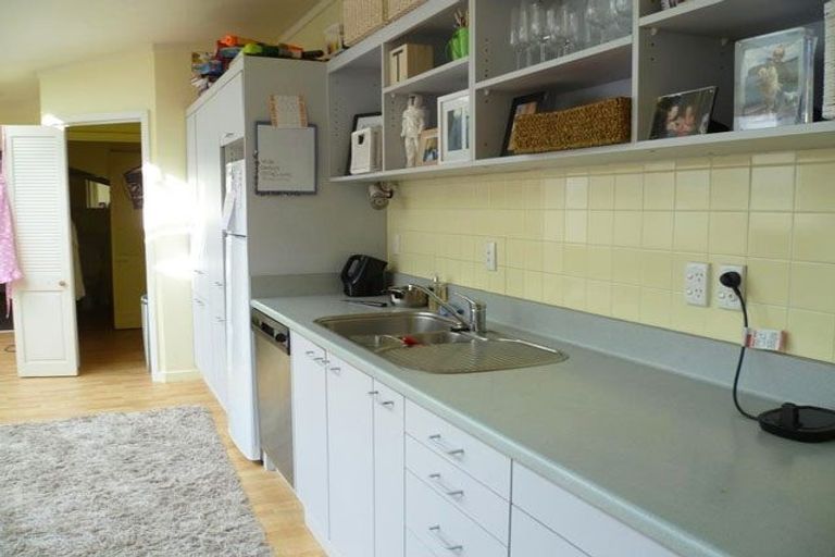 Photo of property in 360 Tinakori Road, Thorndon, Wellington, 6011