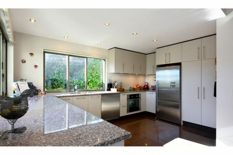 Photo of property in 355 Princes Drive, Britannia Heights, Nelson, 7010