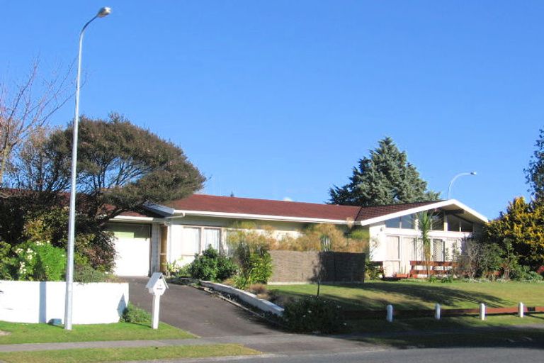 Photo of property in 54 Glen Lynne Avenue, Queenwood, Hamilton, 3210