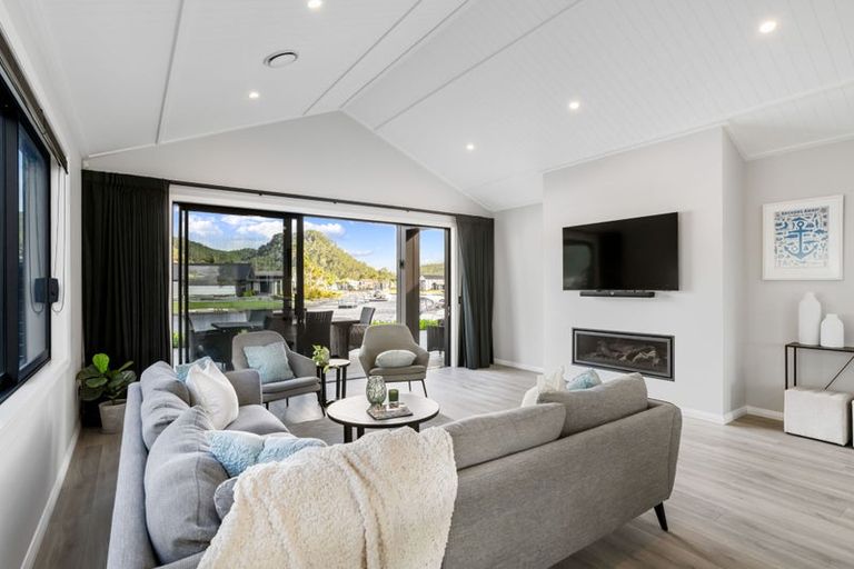 Photo of property in 126 Waterways Parade, Pauanui, Hikuai, 3579