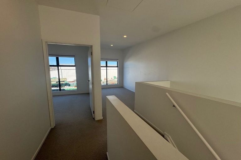 Photo of property in 17 Owens Place, Mount Maunganui, 3116