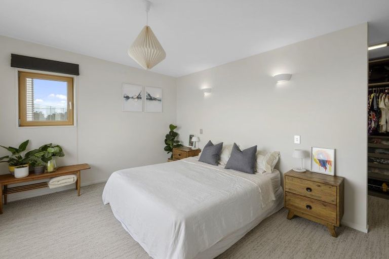 Photo of property in 42 Saint Andrews Hill Road, Mount Pleasant, Christchurch, 8081