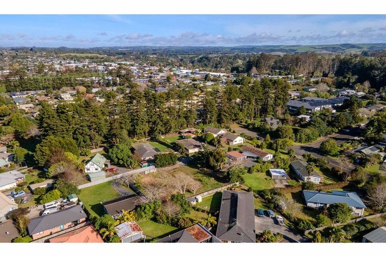 Photo of property in 13 Hawkings Crescent, Kerikeri, 0230